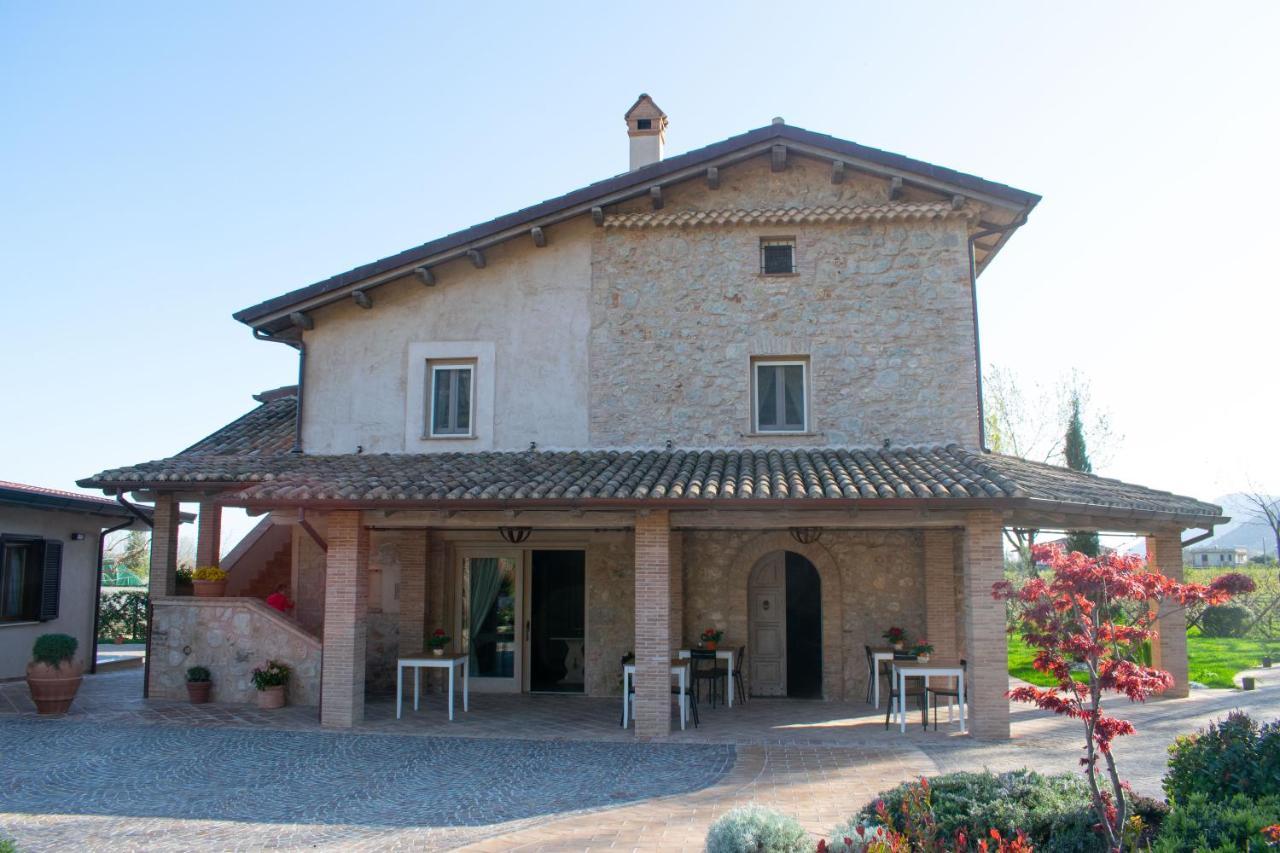 Camera Iris - B&B Antico Casale Monte San Biagio Exterior photo